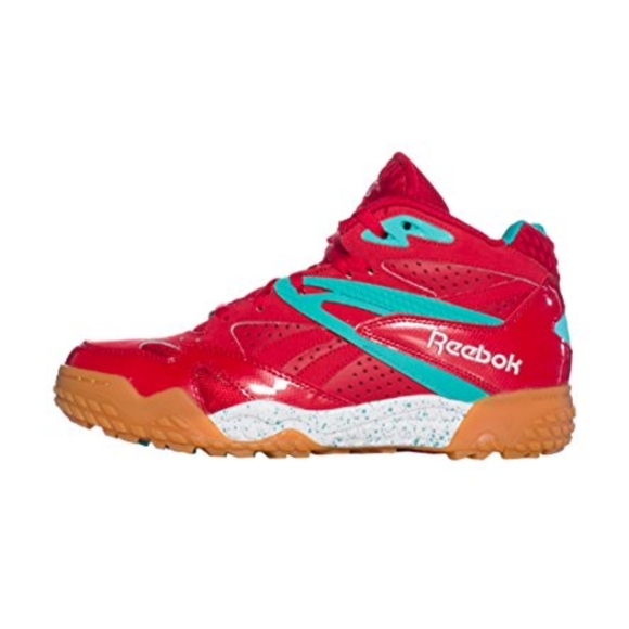 Reebok Other - ***USED*** Reebok Scrimmage Mid